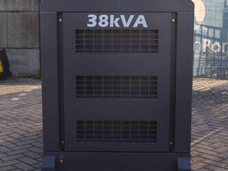 2024-ricardo-gf2-w41-1396404-44408161