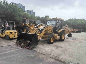 2020-caterpillar-420f-1396591-44410401