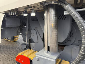 2018-wirtgen-w100cfi-1396599-44410502