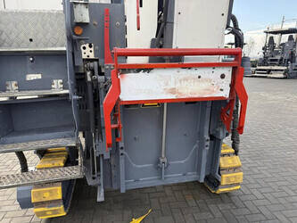 2018-wirtgen-w100cfi-1396599-44410507