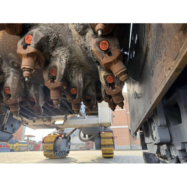 2018 فيرتجين W100CFI-44410527