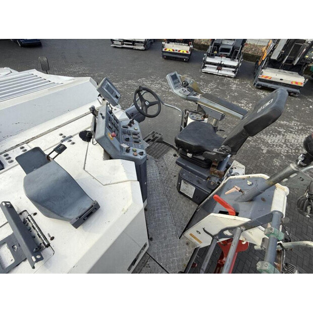 2018 فيرتجين W100CFI-44410535