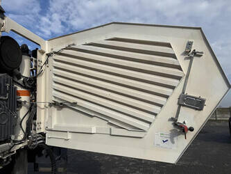 2018-wirtgen-w100cfi-1396599-44410556