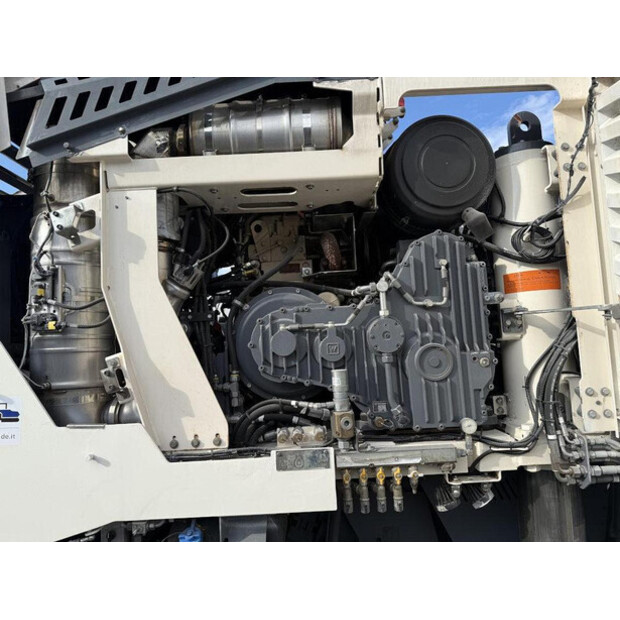 2018 فيرتجين W100CFI-44410557