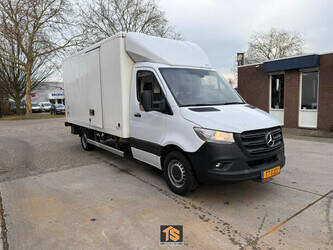 2022-mercedes-benz-sprinter-1396603-44410767