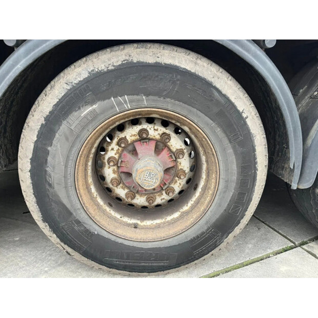 2001 باكتون T3-001-44410828