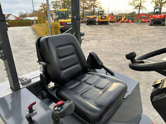 2023-schmidt-707e-44411087