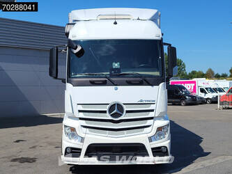 2018-mercedes-benz-actros-1842-1291574-44411125
