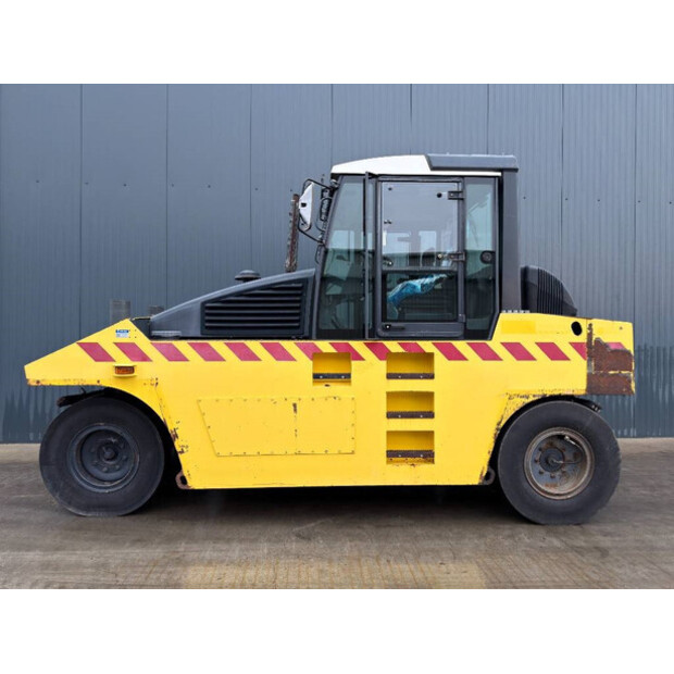 2005 بوماج BW24R-44411597