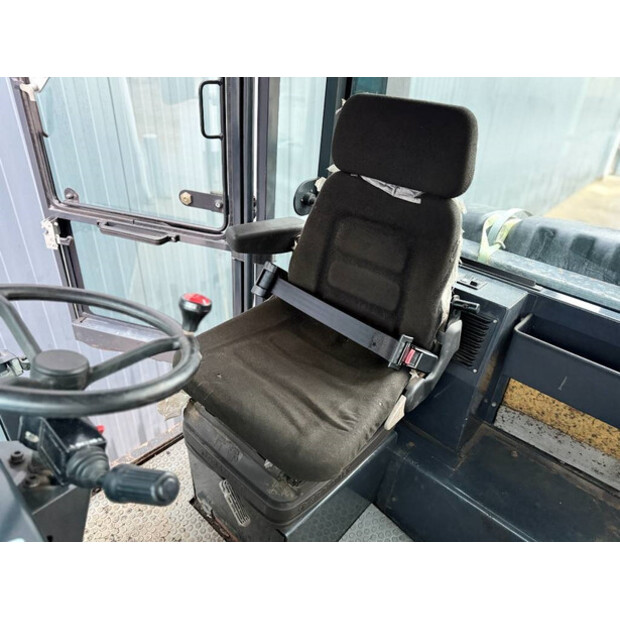 2005 بوماج BW24R-44411618