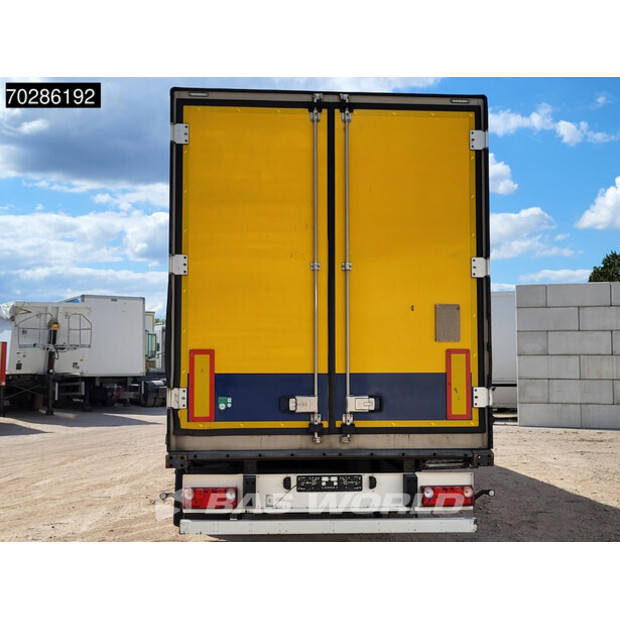 2018 Schmitz Cargobull SCB*S3B-44411805