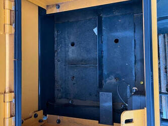 2025-hyundai-r210-1396624-44412457