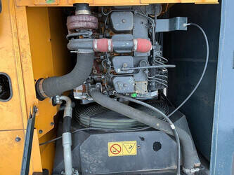 2025-hyundai-r210-1396624-44412460