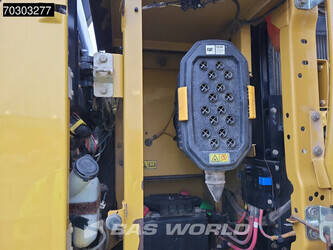 2019-caterpillar-320-1396631-44412670