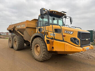 2017-bell-b25e-1396635-44412782