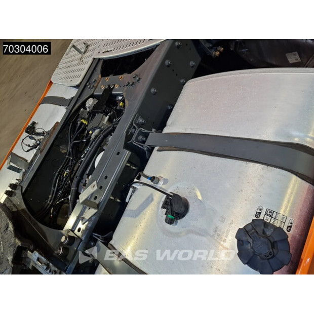 2021 داف XF 480-44412886