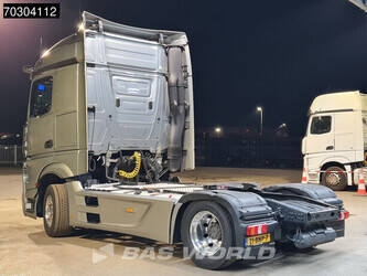 2019-mercedes-benz-actros-1945-1396650-44413260