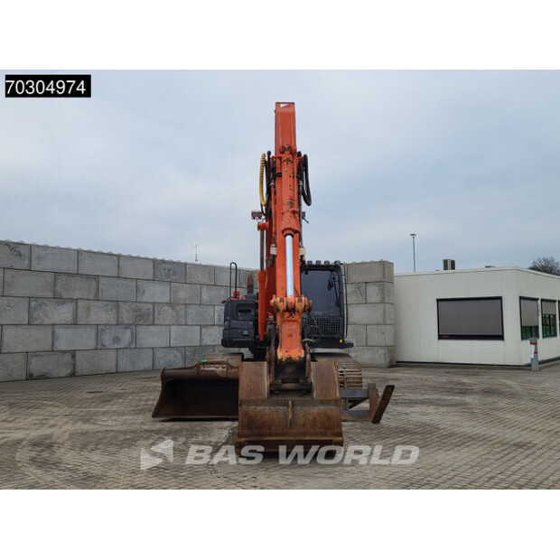 2015 هيتاشى ZX210LC-5B-44413305