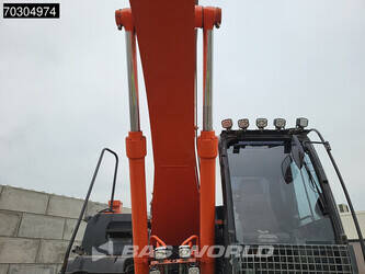 2015-hitachi-zx210lc-5b-1396651-44413308