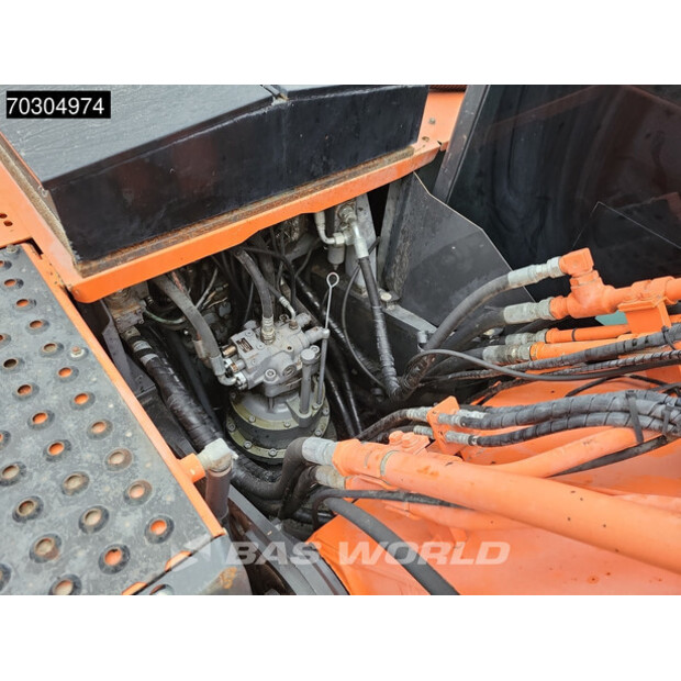 2015 هيتاشى ZX210LC-5B-44413327