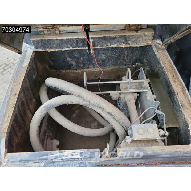 2015 هيتاشى ZX210LC-5B-44413329