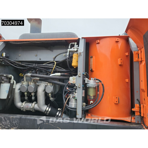 2015 هيتاشى ZX210LC-5B-44413331