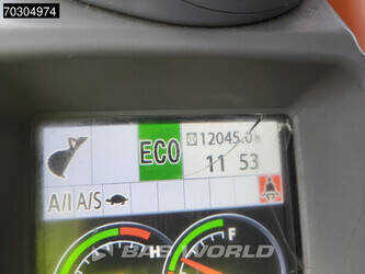 2015-hitachi-zx210lc-5b-1396651-44413347