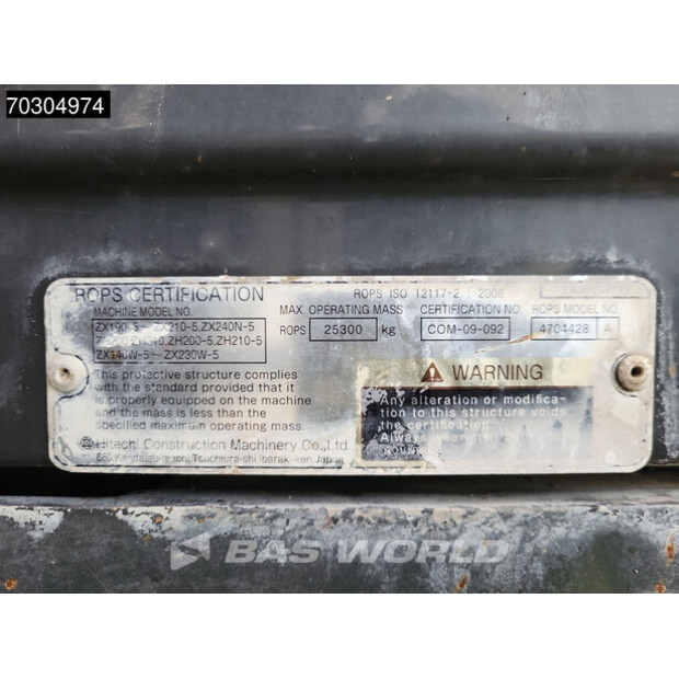 2015 هيتاشى ZX210LC-5B-44413351