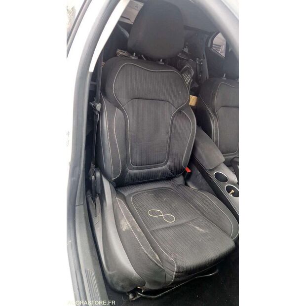 2019 Renault Megane-44426726