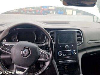 2019-renault-megane-1396724-44426728