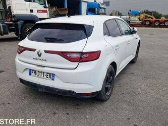 2019-renault-megane-1396724-44426729