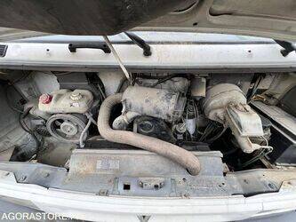 renault-b80-44427287