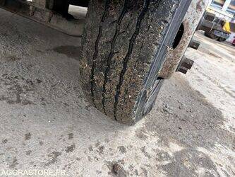 renault-b80-44427288