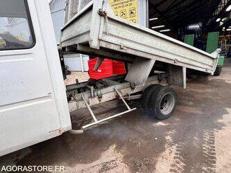 renault-b80-44427290