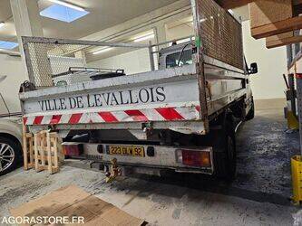 2002-renault-master-1396751-44427302