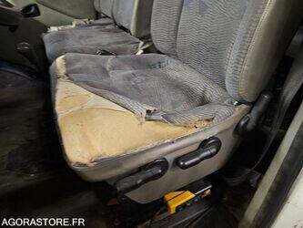 2002-renault-master-1396751-44427305