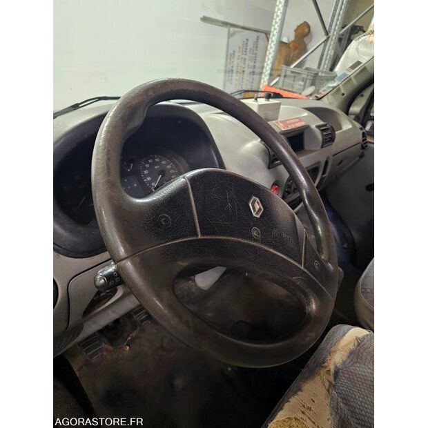 2002 Renault Master-44427311