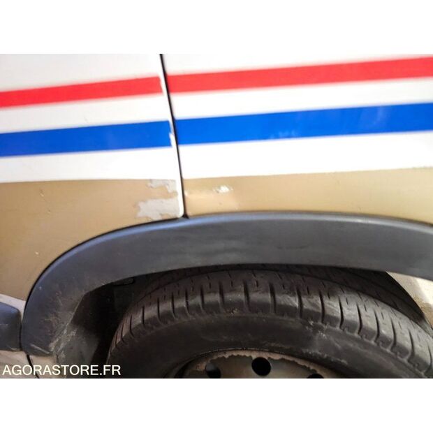 2002 Renault Master-44427324