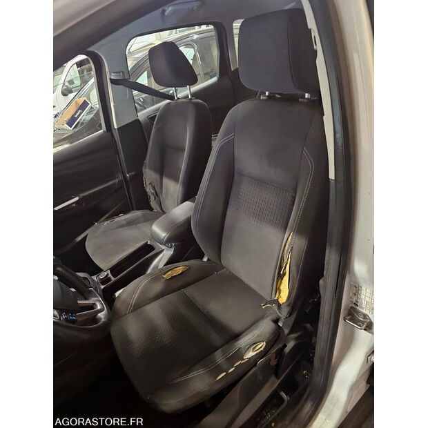 2019 Ford C-MAX-44427373