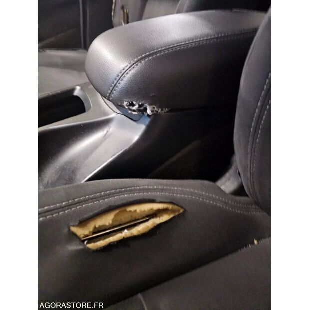 2019 Ford C-MAX-44427375