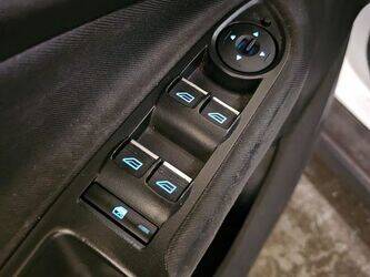 2019-ford-c-max-1396753-44427382