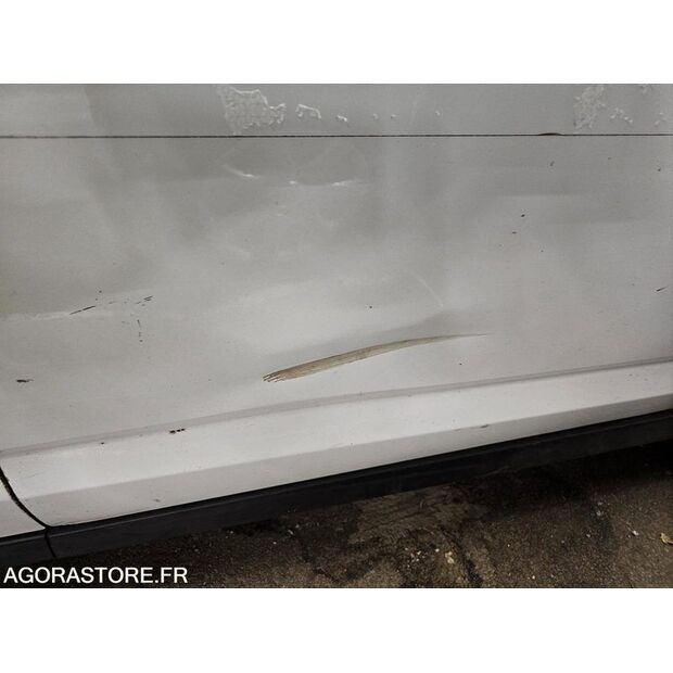 2019 Ford C-MAX-44427392