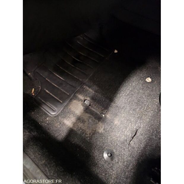 2011 Peugeot 107-44427457