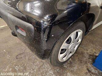 2011-peugeot-107-1396757-44427468