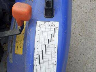 Image de Distributeurs/Mangeoires 2012 Iseki TM3160F