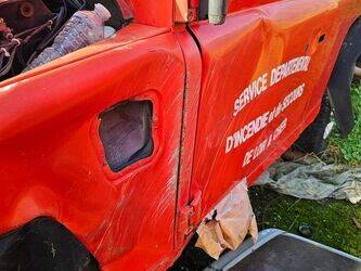 1990-land-rover-defender-1396760-44427534