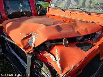 1990-land-rover-defender-1396760-44427535