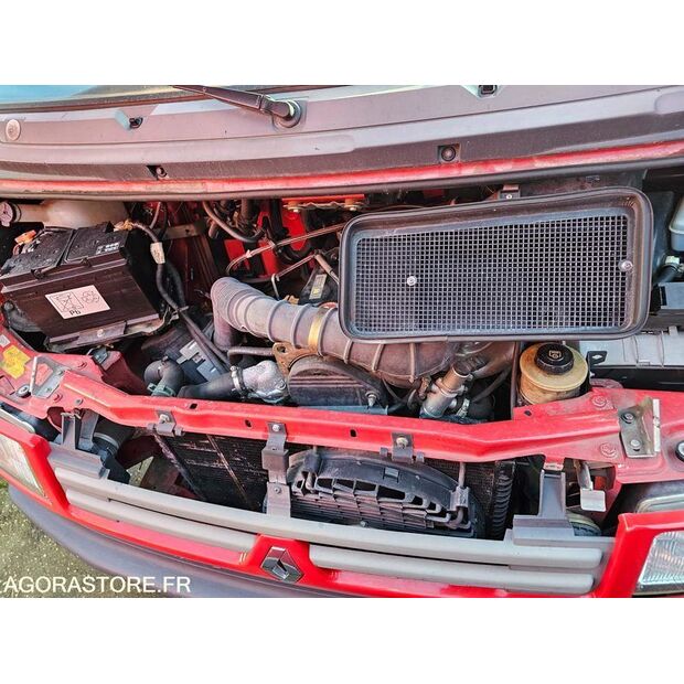 1996 Renault Trafic-44427573