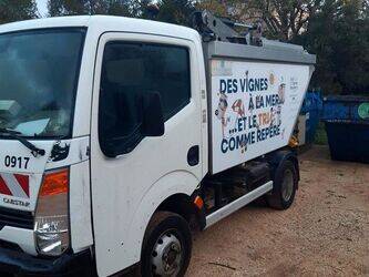 2012-nissan-cabstar-1396763-44427603