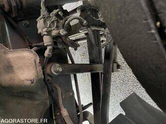 2006-renault-premium-1396766-44427644